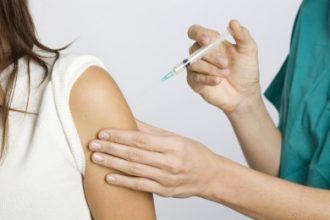 Studiu: 81,1% dintre românii admit că vaccinurile sunt necesare - RevistaMargot.ro